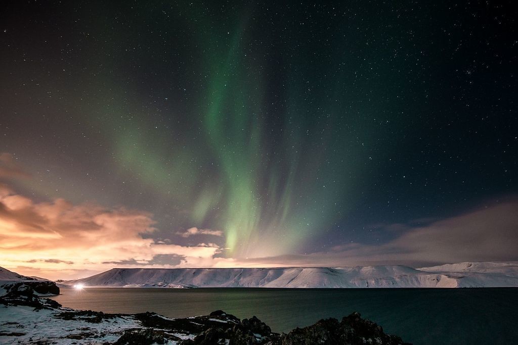 Northern lights from Kleifarvatn lake